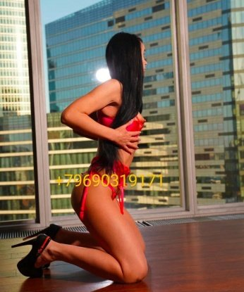 Соблазнительная красотка ждет тебя для горячих постельных игр и страстных ласк. Позволь мне погрузить тебя в мир наслаждения и удовольствия. Ты не пожалеешь! 3630, 32 года